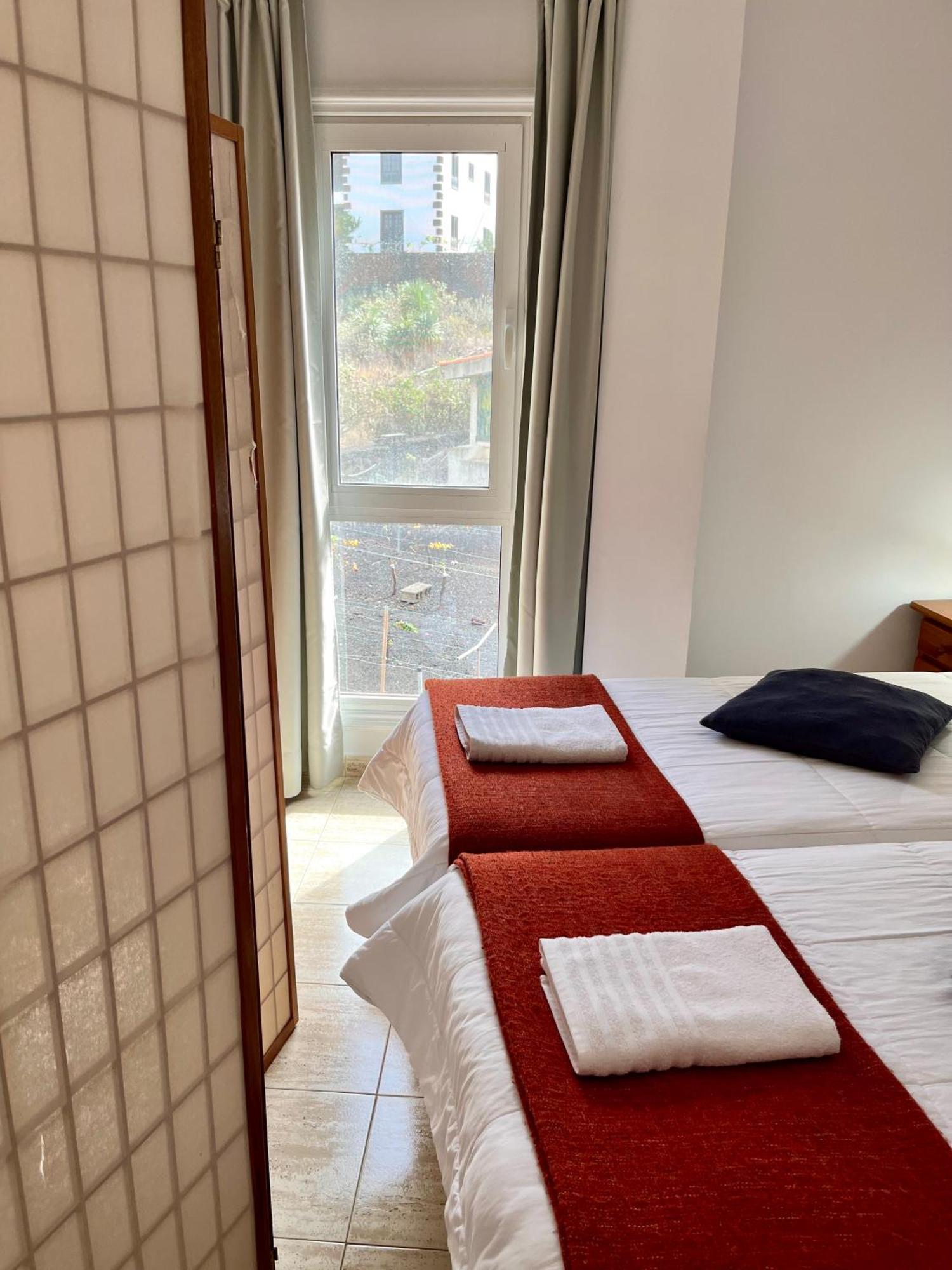 Apartamentos Edalmar 弗龙特拉 外观 照片
