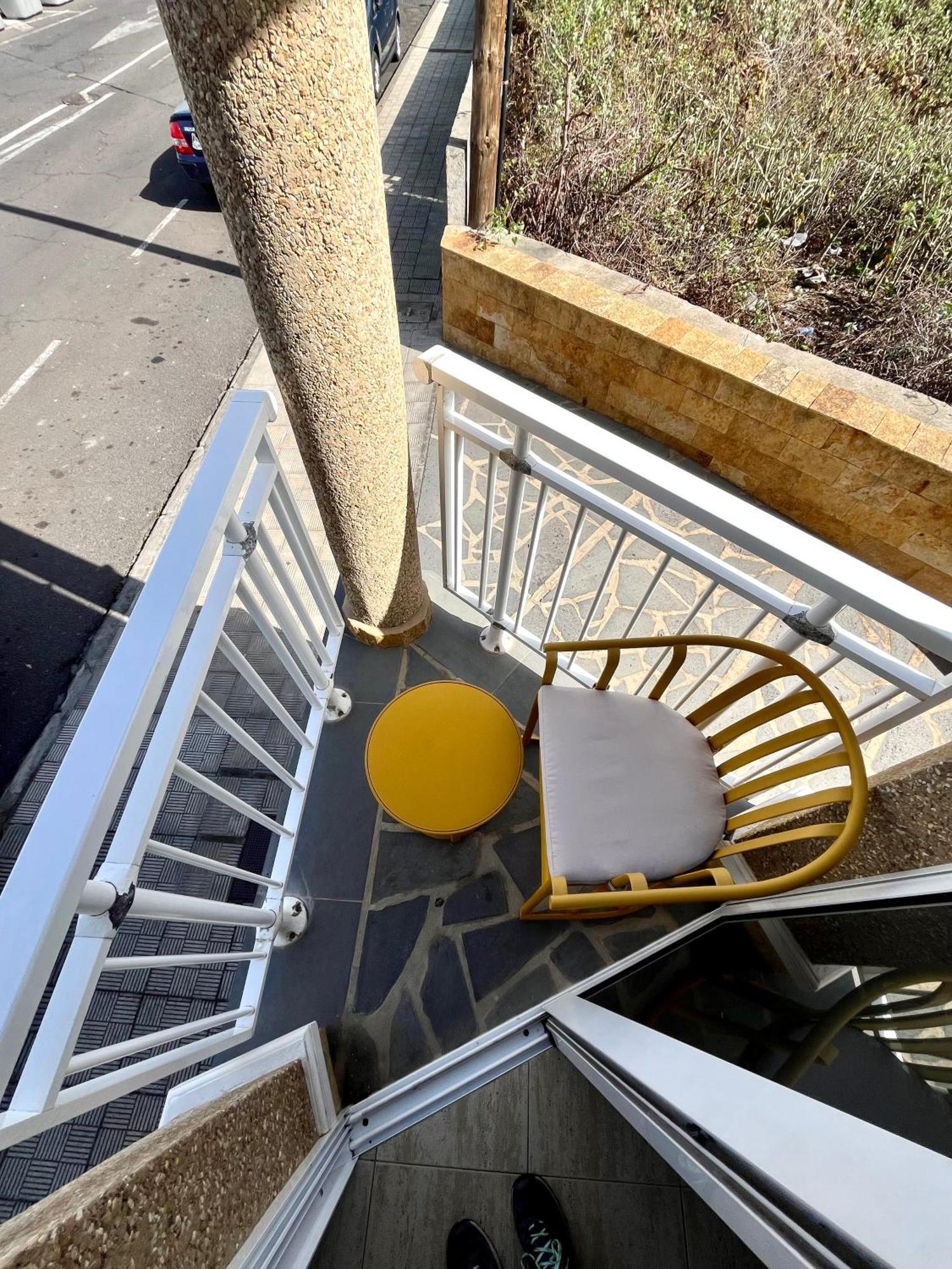 Apartamentos Edalmar 弗龙特拉 外观 照片