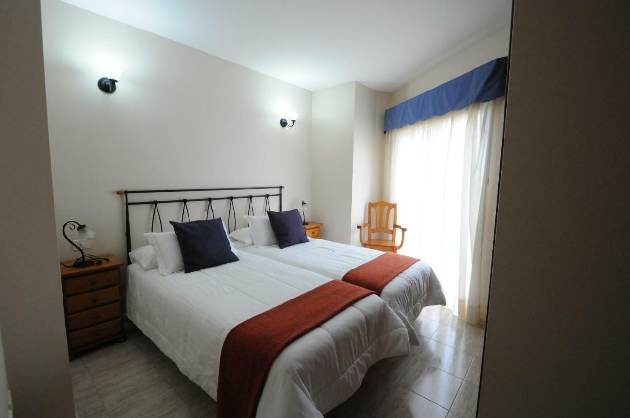Apartamentos Edalmar 弗龙特拉 外观 照片