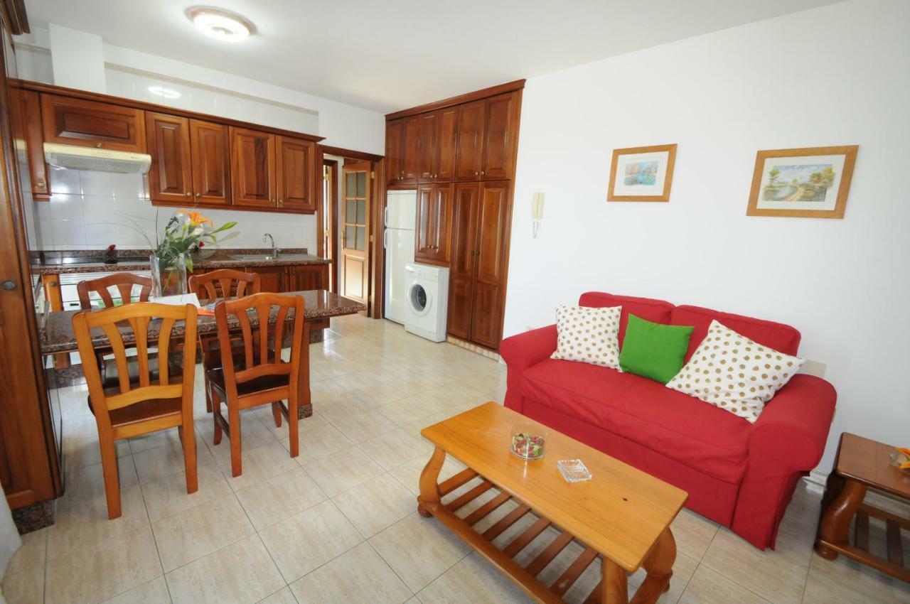 Apartamentos Edalmar 弗龙特拉 外观 照片