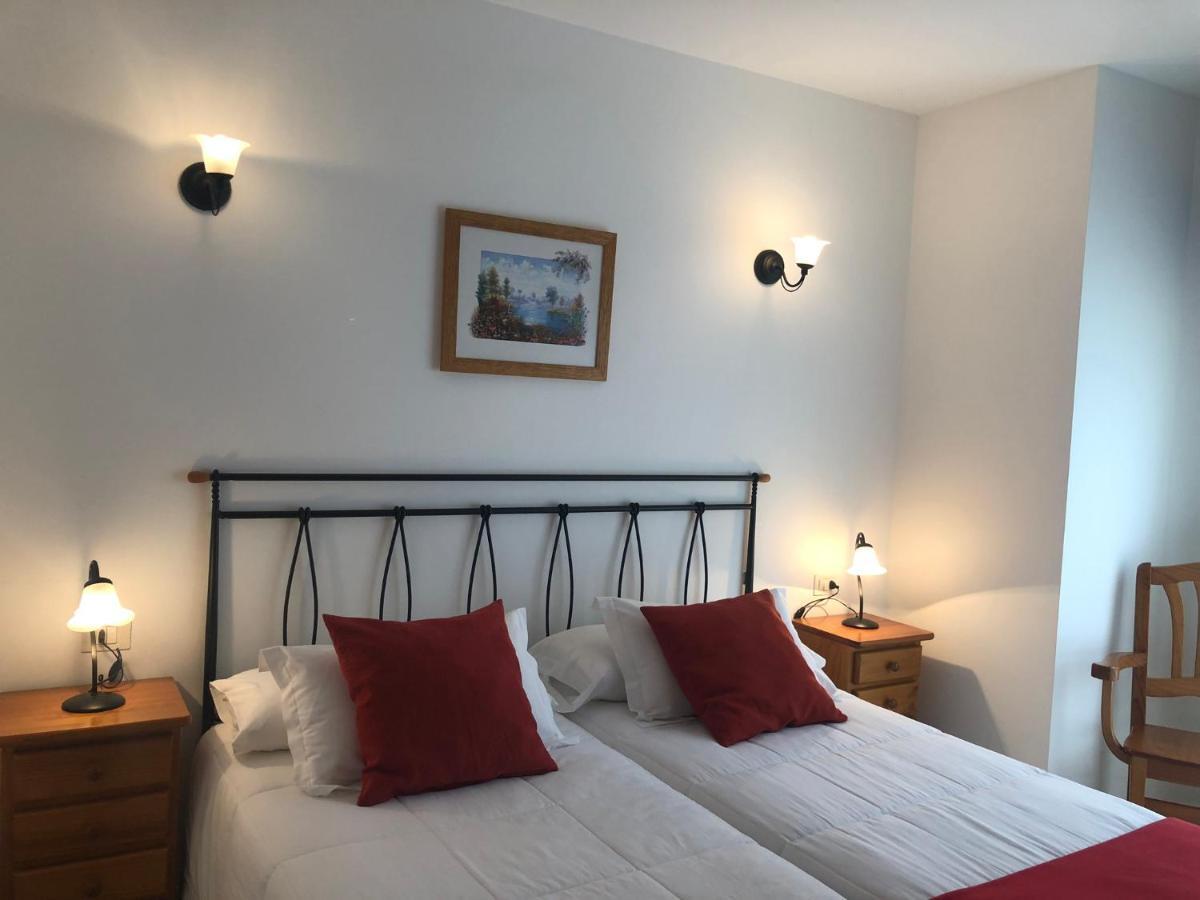 Apartamentos Edalmar 弗龙特拉 外观 照片