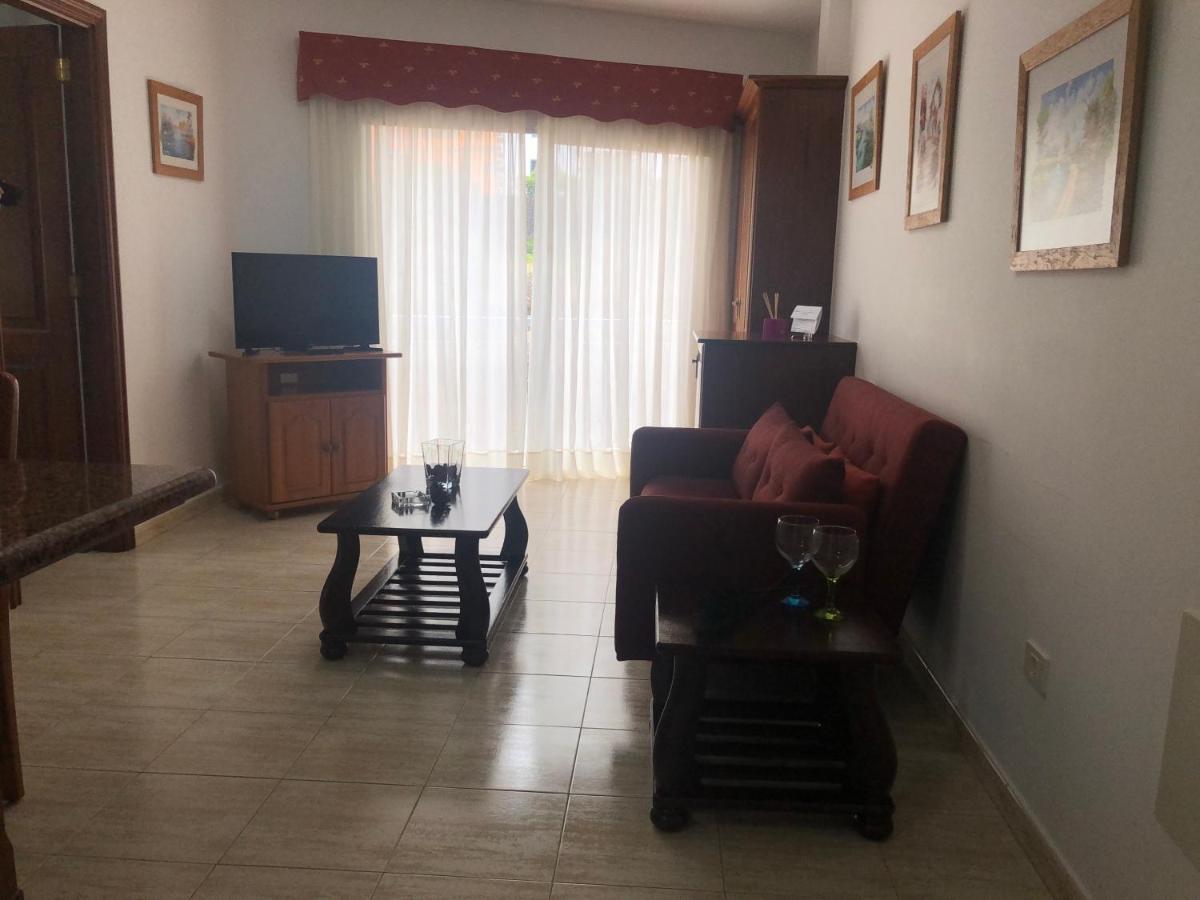 Apartamentos Edalmar 弗龙特拉 外观 照片